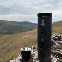 Зөөврийн эспрессо машин