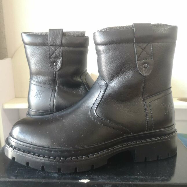 Өвлийн гутал