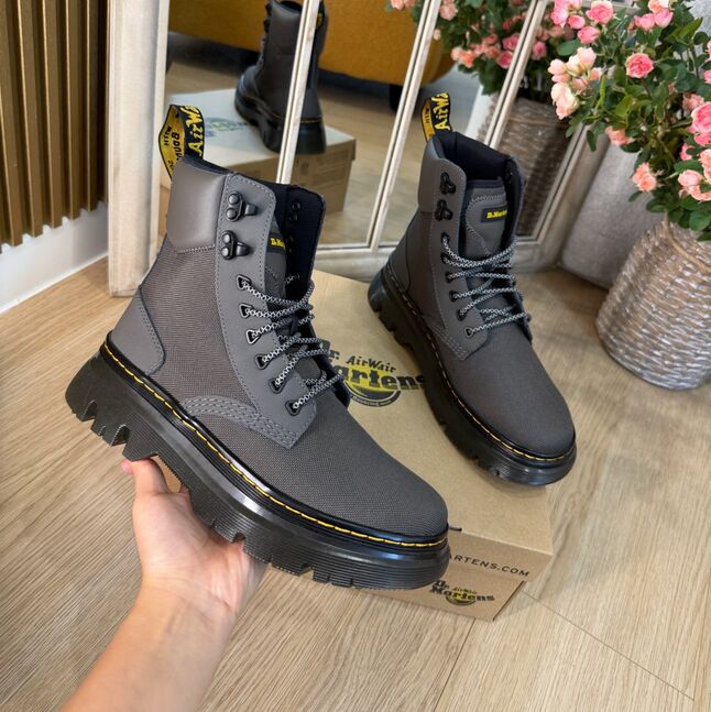 Dr martens combs tech