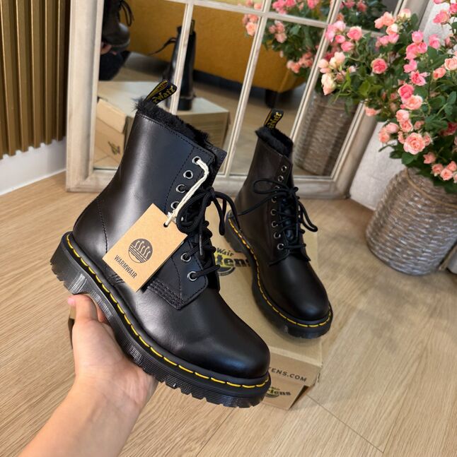 Dr martens serena