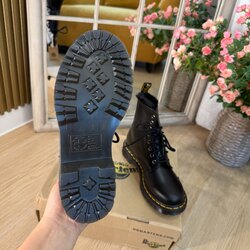 Dr martens serena