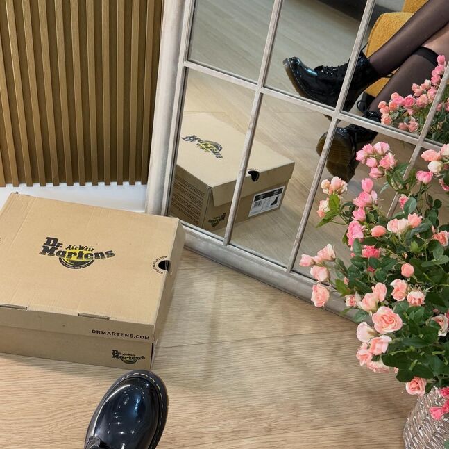 Dr martens 1460 patent