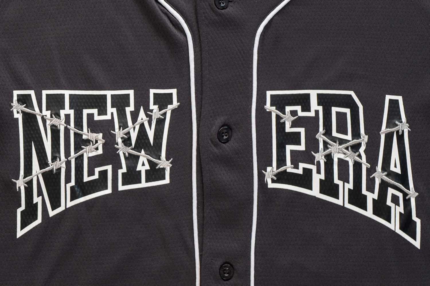 BB JERSEY STREET GRAPHIC GRAPHITE 2024