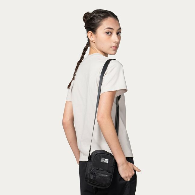 SMALL POUCH STREET CLASS BLACK