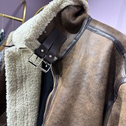 Нап нэхий богино загвар