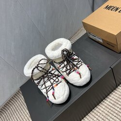 Moonboot өвлийн гутал