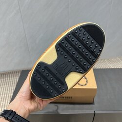 Moonboot өвлийн гутал