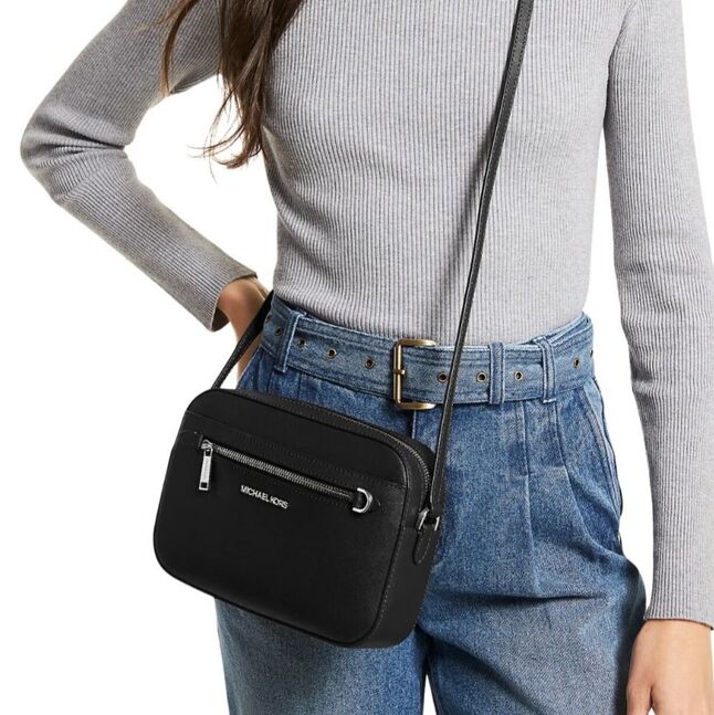 Michael kors crossbody bag