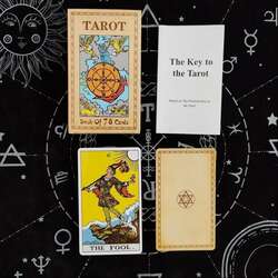 Тарот болон оракл мэргийн хөзөр