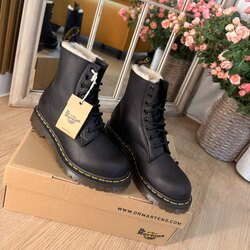 Dr martens serena
