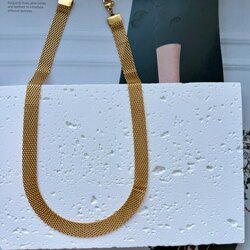 Титан ган чокер зүүлт