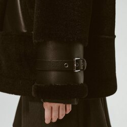 Fussed нэхий гадуур хувцас