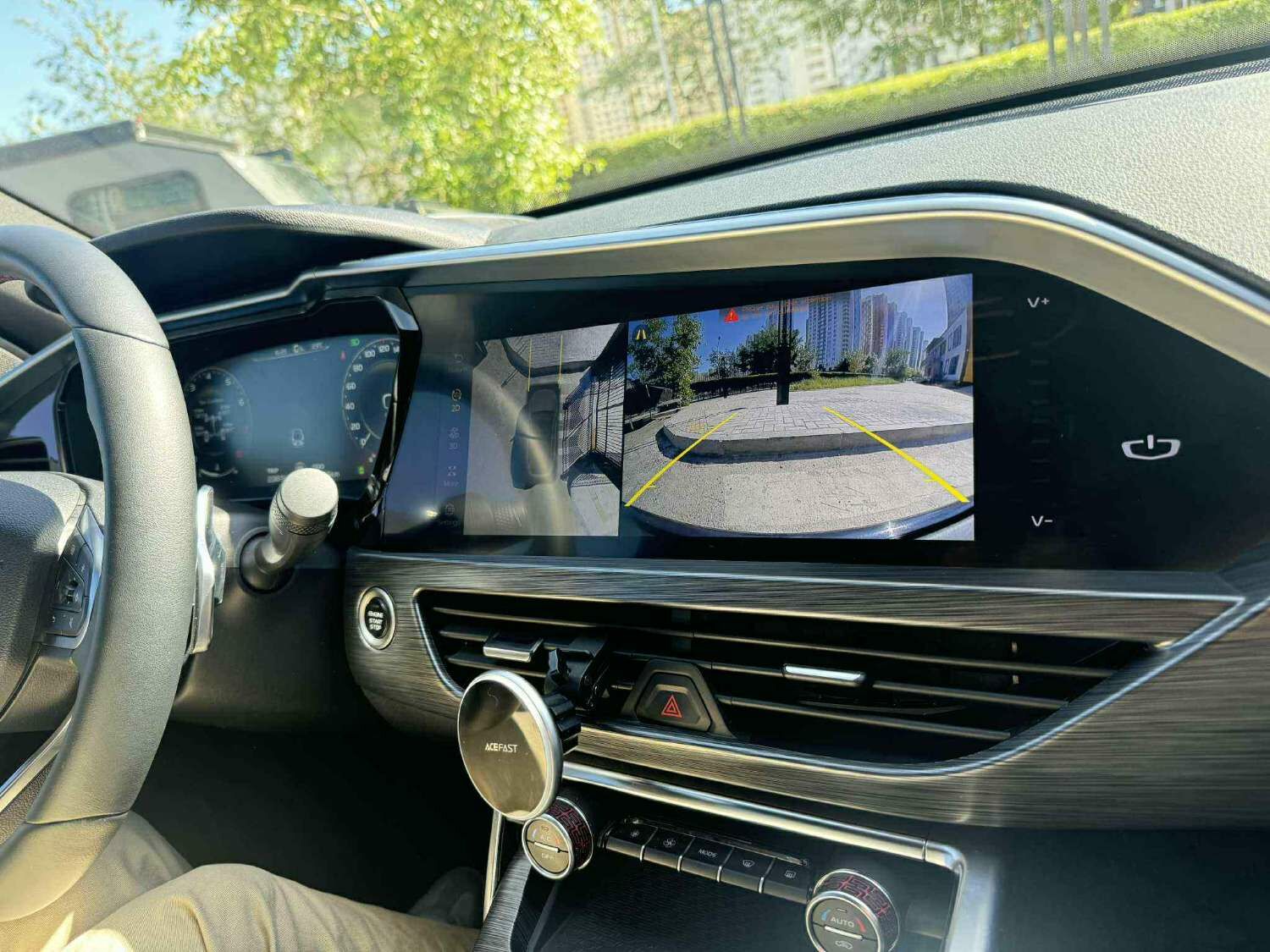 Geely tugella зарна 