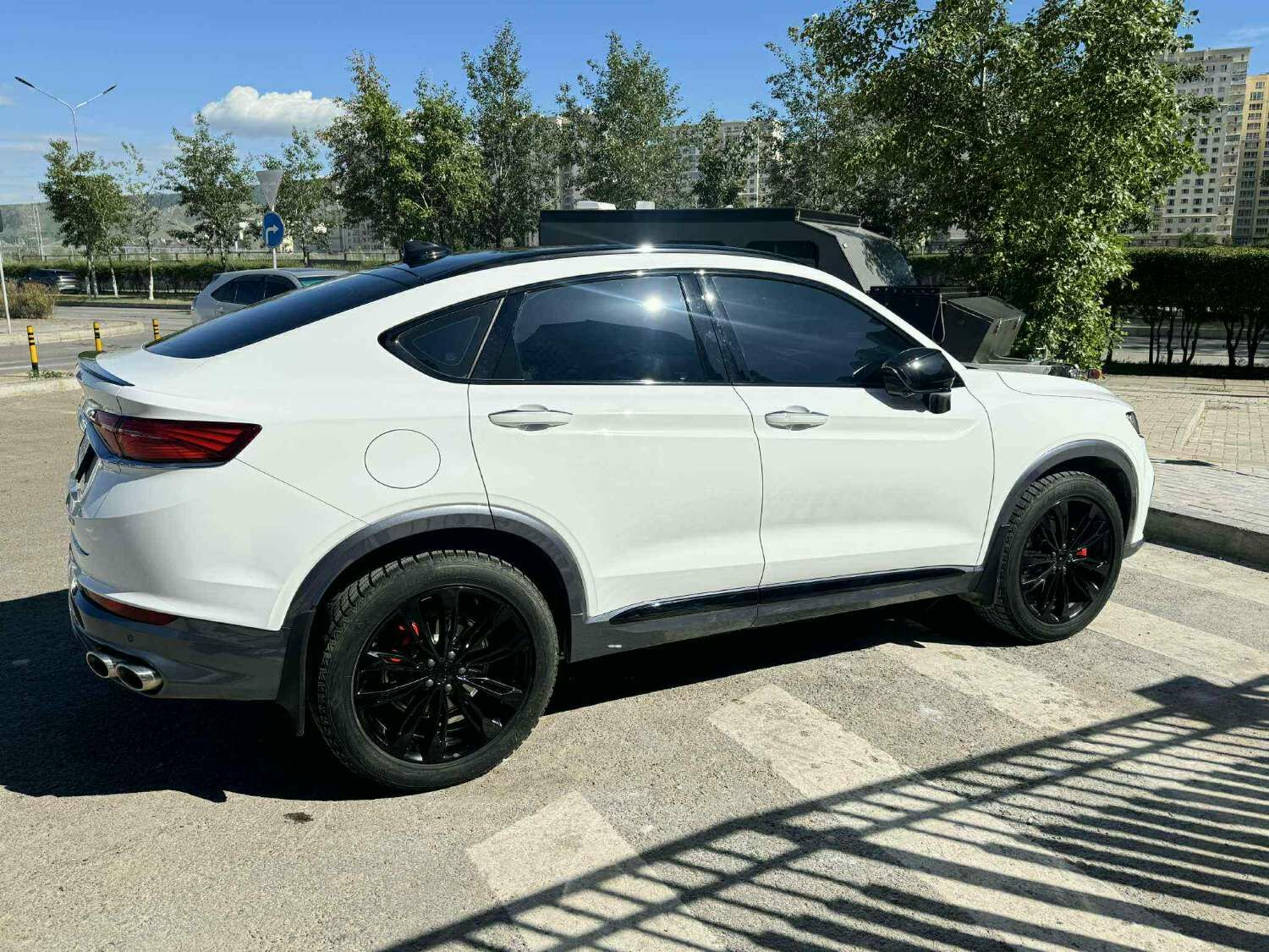 Geely tugella зарна 