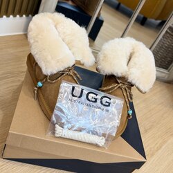 Ugg