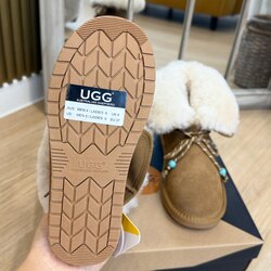 Ugg