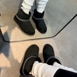 Ugg classic mini crescent