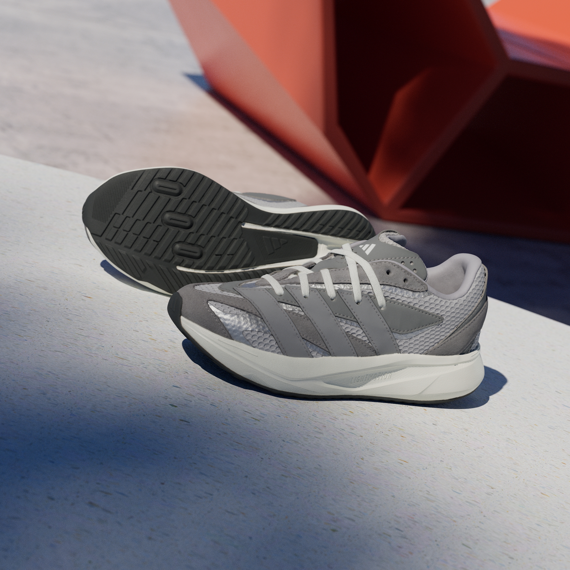 LIGHTBLAZE J GRETWO/GRETHR/SILVMT