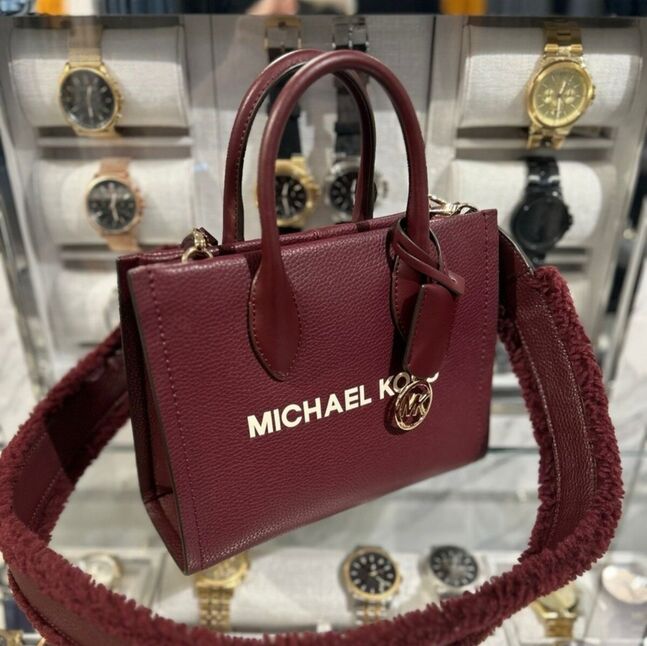 Michael kors medium