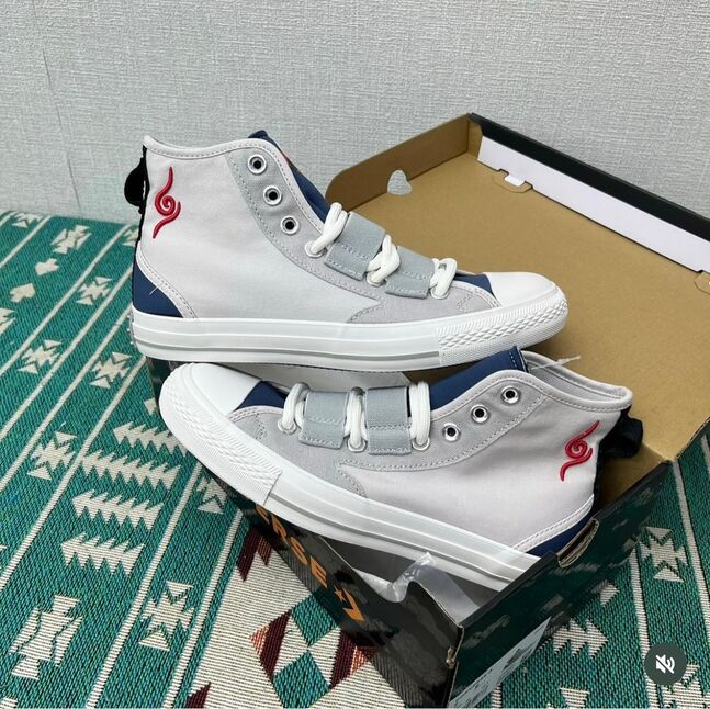 Converse naruto