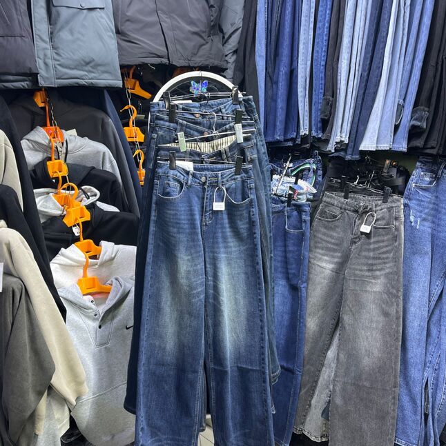 Сайзтай, дотортой , доторгүй