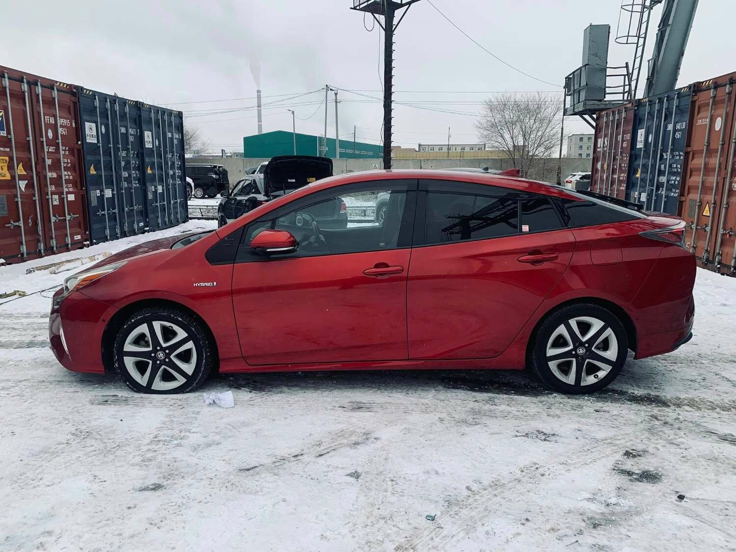 Toyota prius зарна