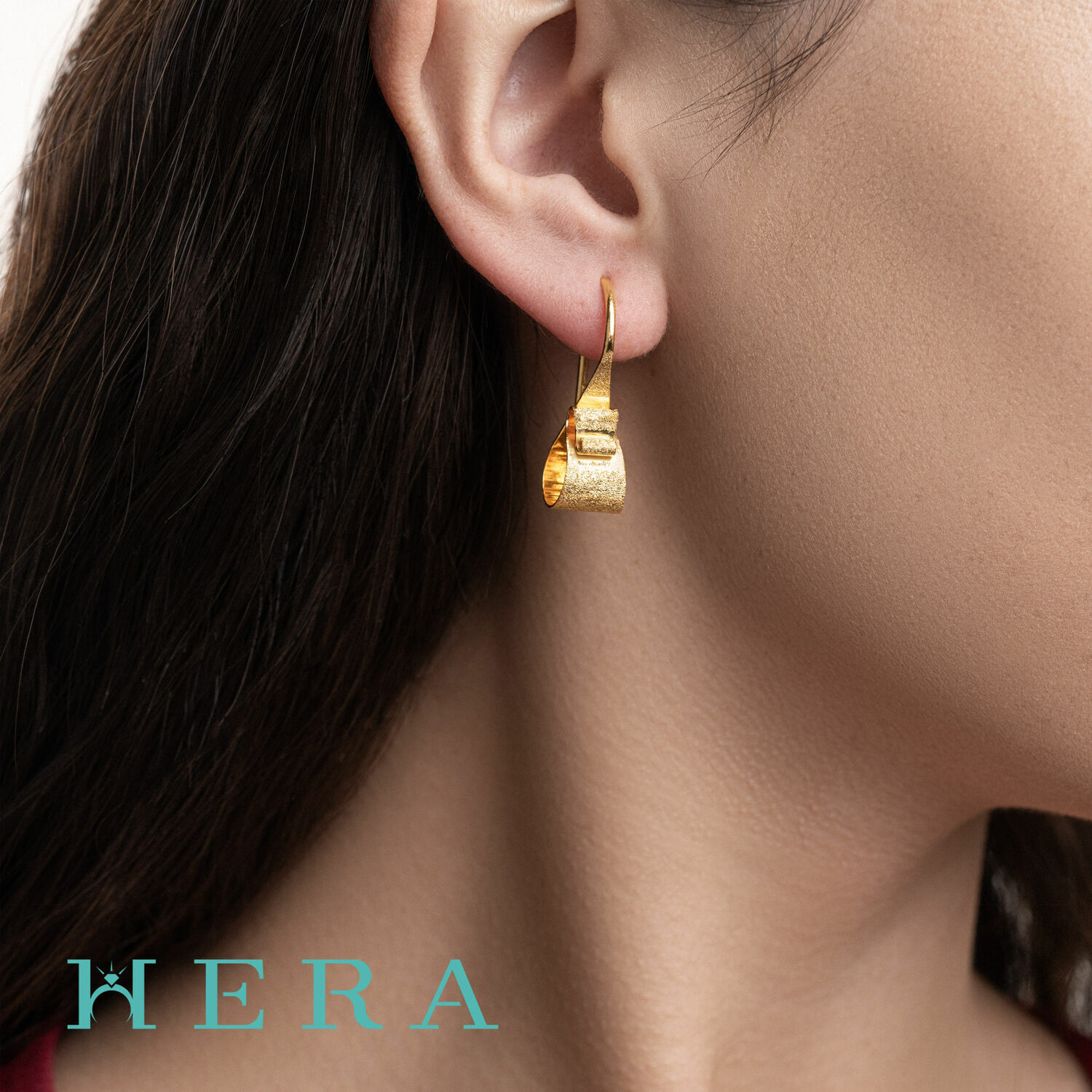 Алтан ээмэг /Сүүж матт/