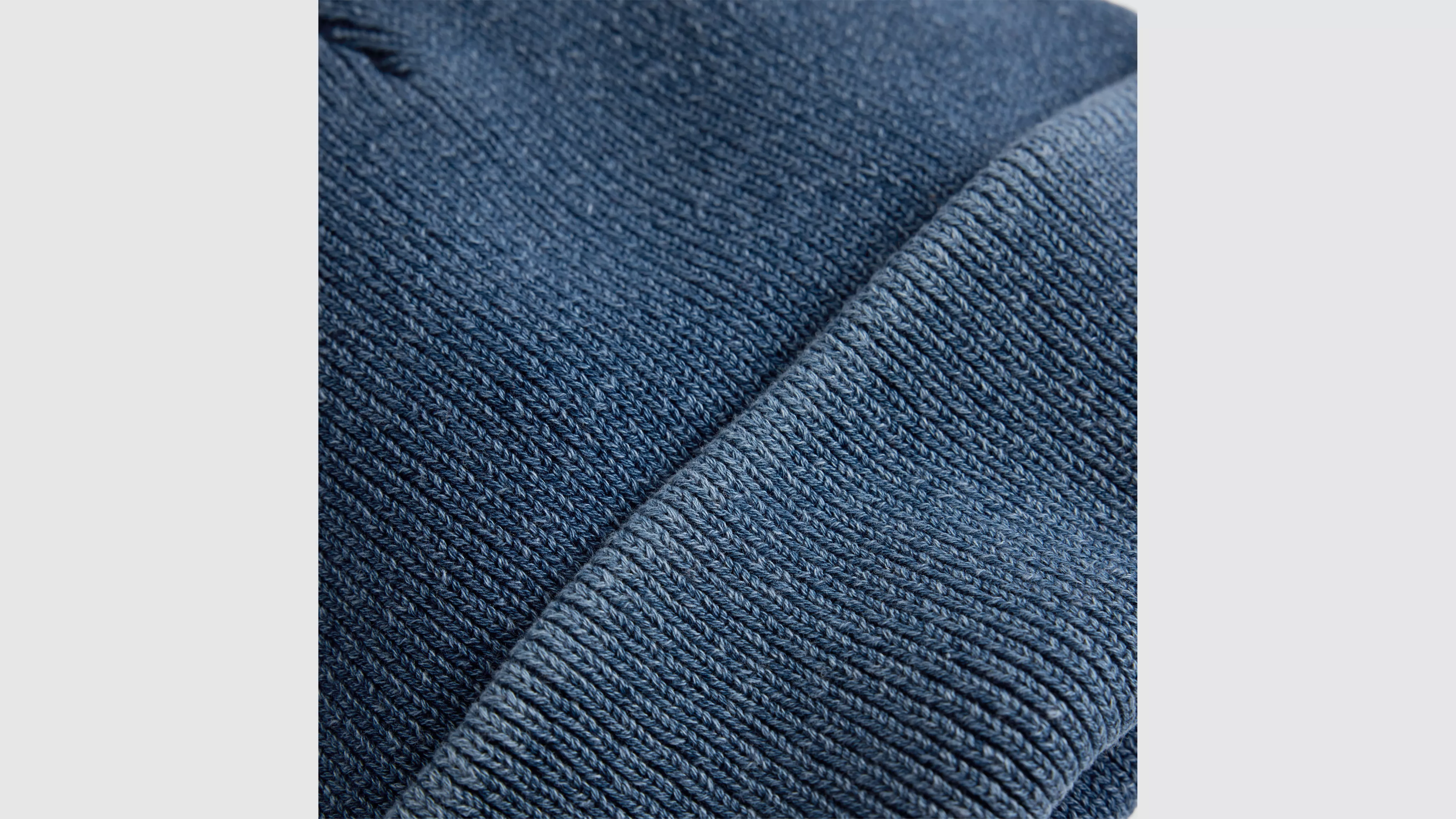 BACKPATCH BEANIE DUSKY INDIGO