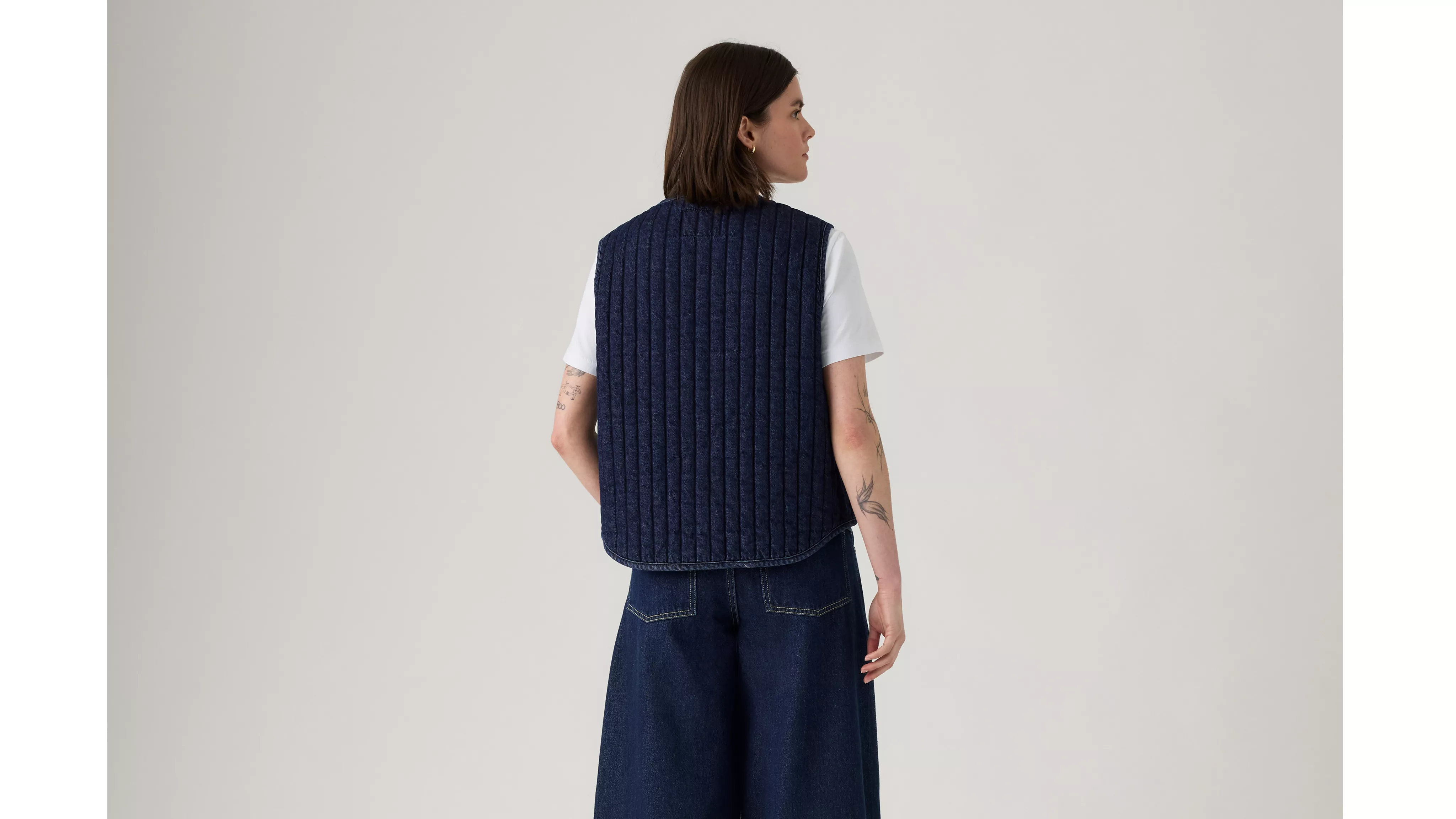 LOTTIE LINER VEST SHADED VIEW WOMENS OW