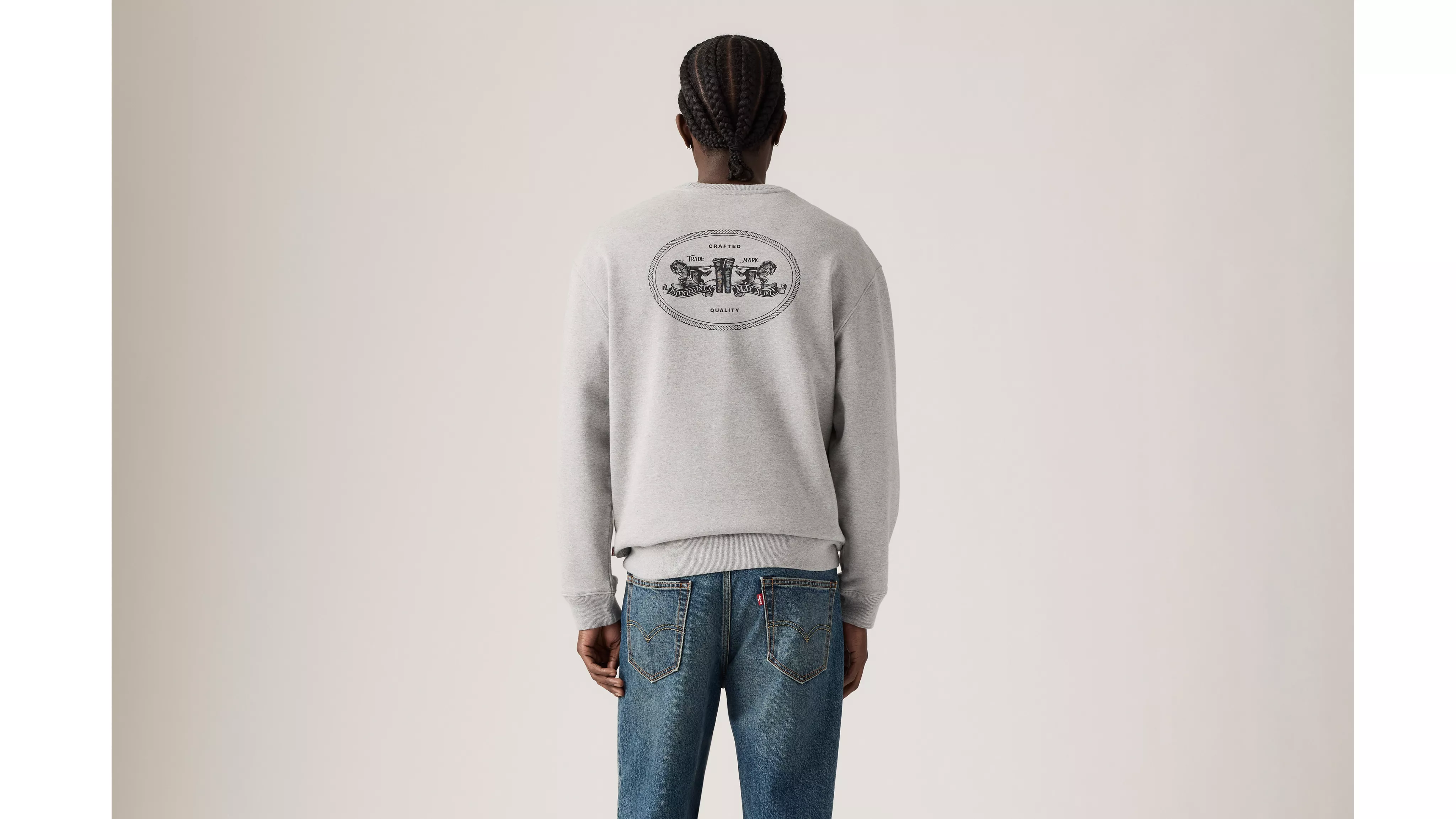 RELAXD GRAPHIC CREW BI BADGE BW 2 MID T