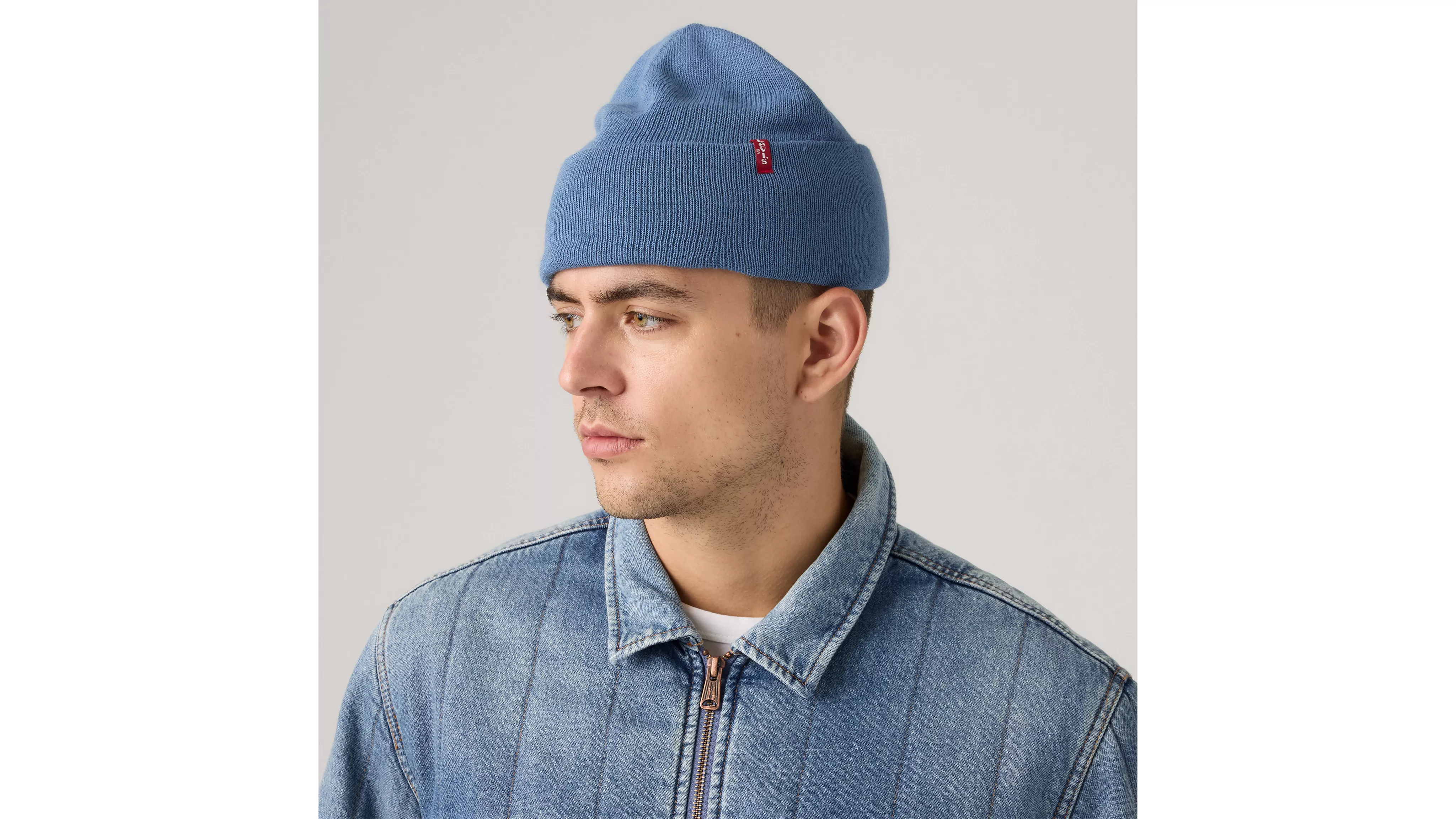 SLOUCHY RED TAB BEANIE HORIZON BLUE