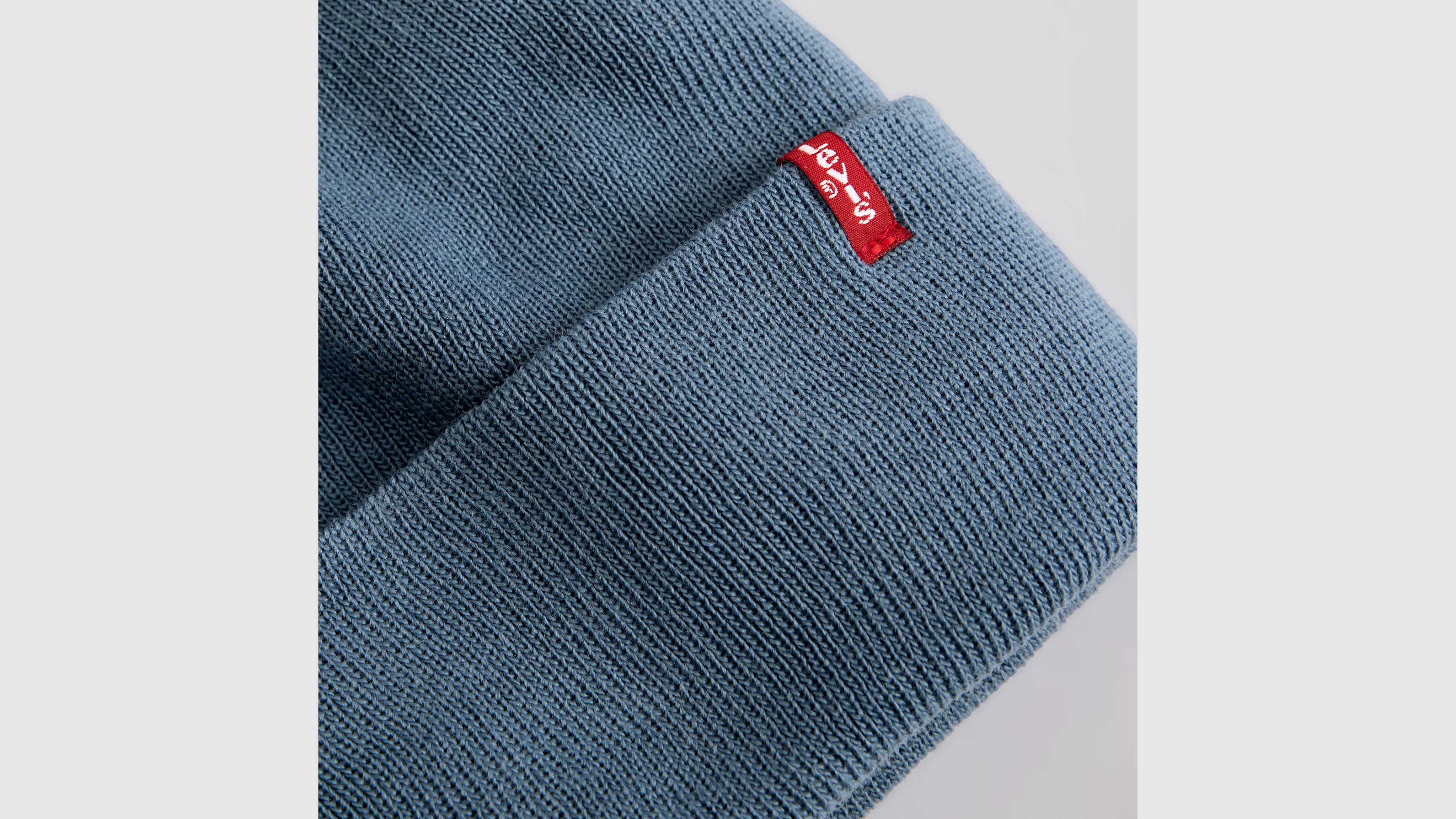 SLOUCHY RED TAB BEANIE HORIZON BLUE