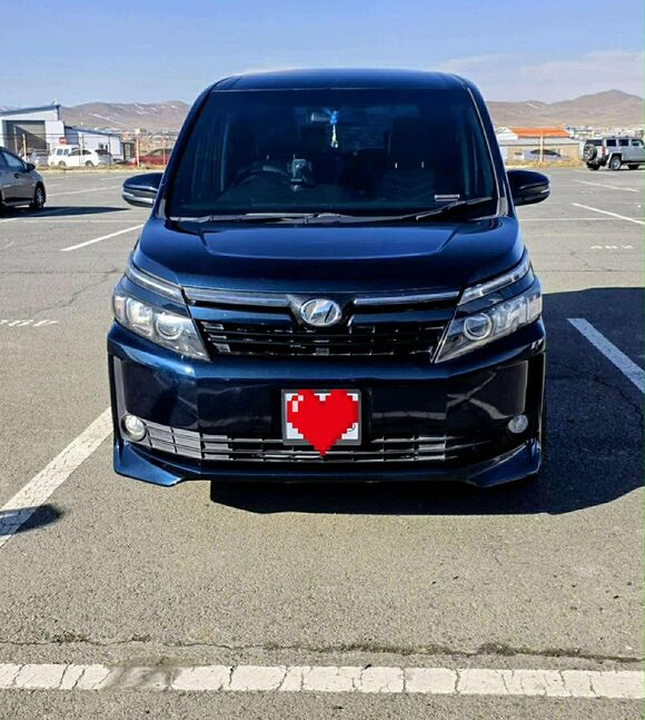 Voxy 2014/24 ub dugaartai zarna