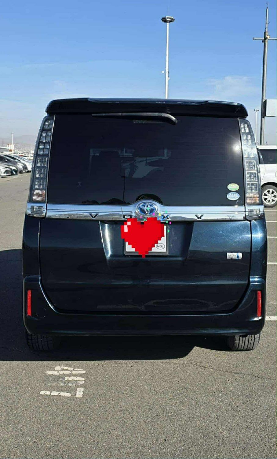 Voxy 2014/24 ub dugaartai zarna