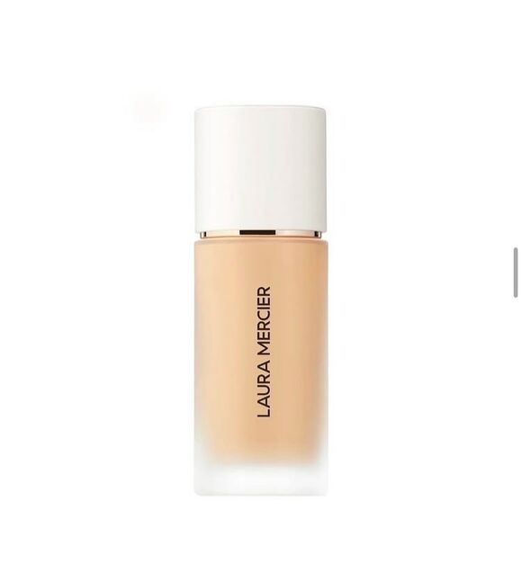 Laura mercier, foundation