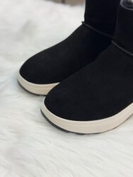 Өвлийн эмэгтэй гутал