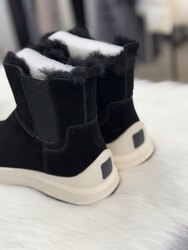 Өвлийн эмэгтэй гутал