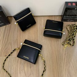 Chanel make up lipstick bag