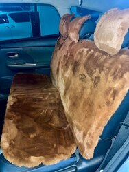 Үслэг суудлын бүрээс