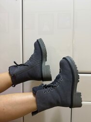 Нэхий дотортой загварлаг гутал