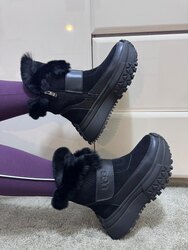 Нэхий дотортой загварлаг гутал