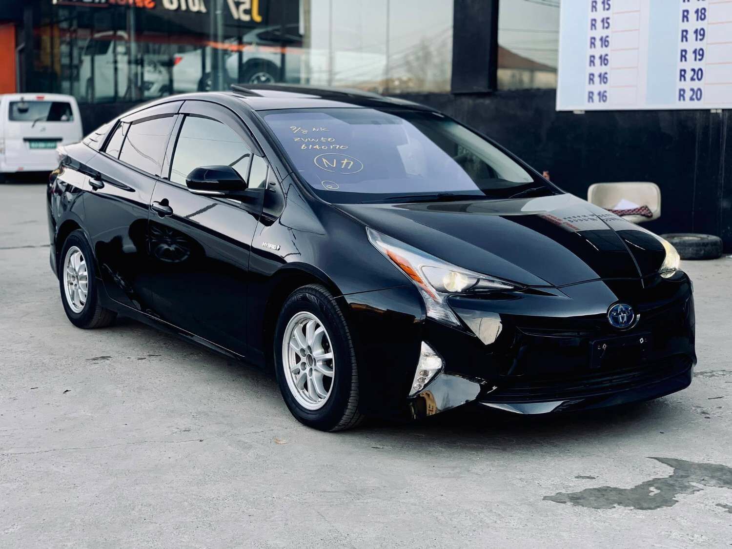 Toyota prius 50 