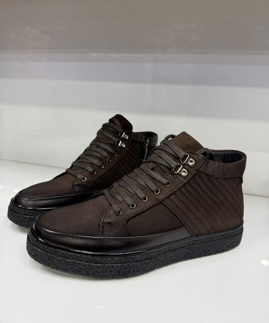 Арьсан нэхий дотортой