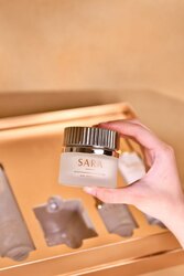 Хөгшрөлт үрчлээний эсрэг ком 