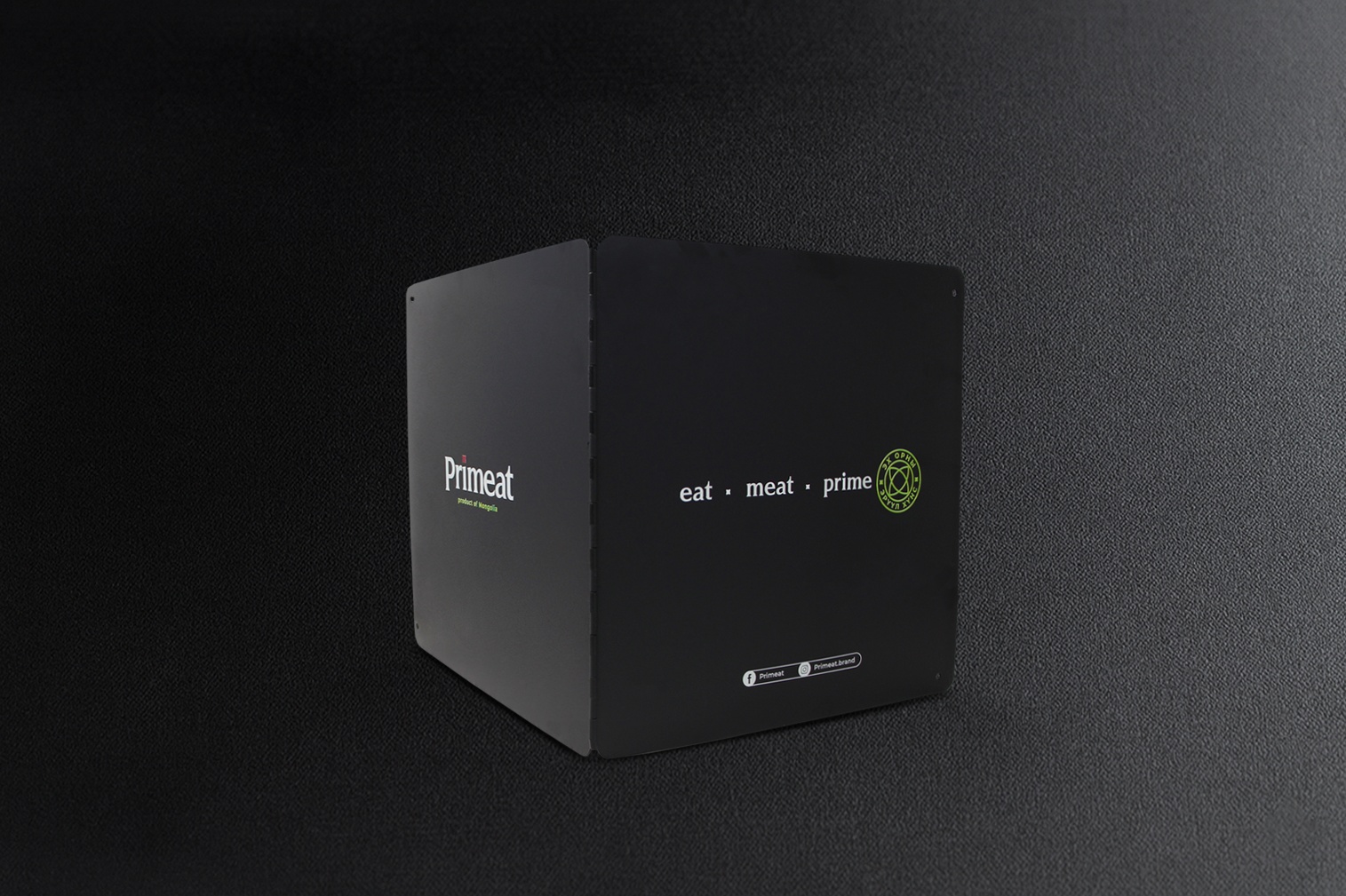 Тос үсэрхээс хамгаалсан хаалт