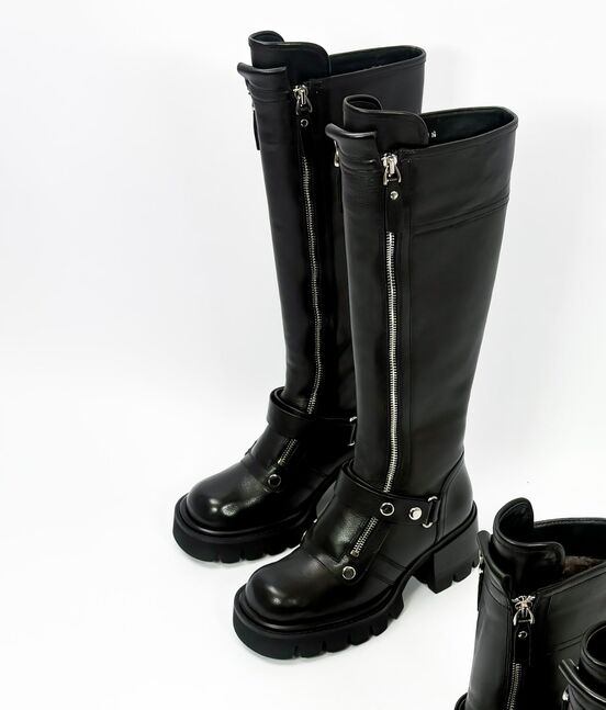 Эмэгтэй цэвэр арьс