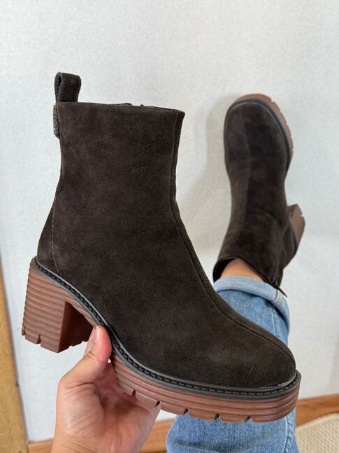 Нэхий дотортой