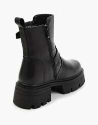 Цэвэр арьс, хонины ноосон дотор