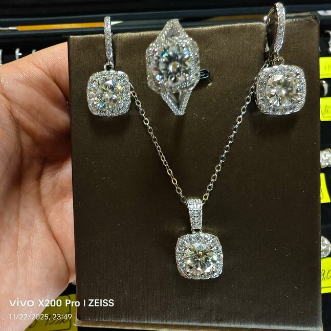 Моиссанит алмаз бөгж ээмэг зүүлт