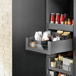 MERIVOBOX SPACE TOWER